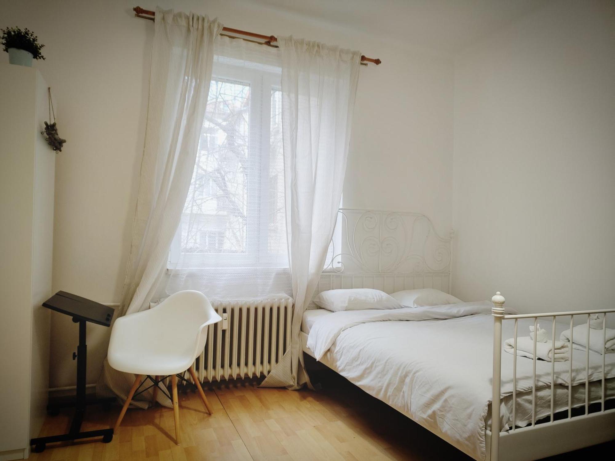 For Four Next To Blvd Vitosha *