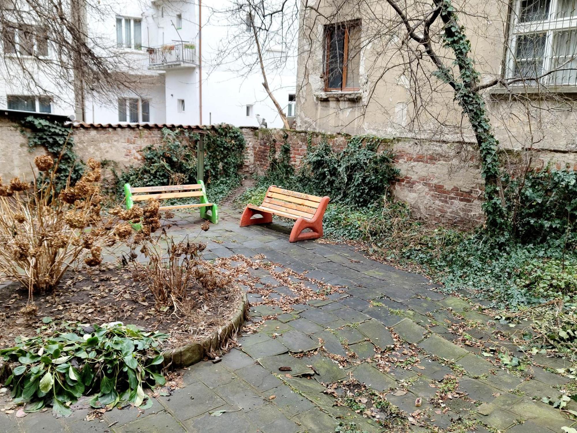 For Four Next To Blvd Vitosha